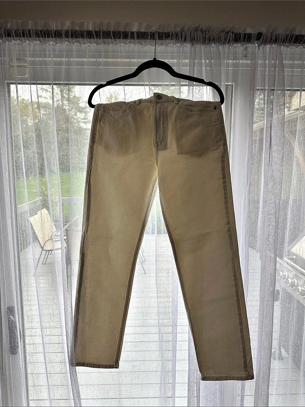 Massimo Dutti Straight Leg Jeans in White Waist 36